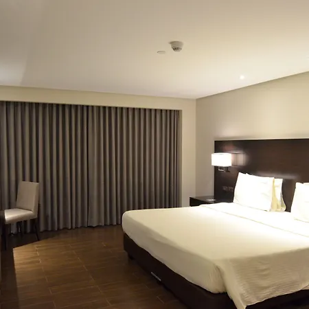 Pearl Garden Hotel