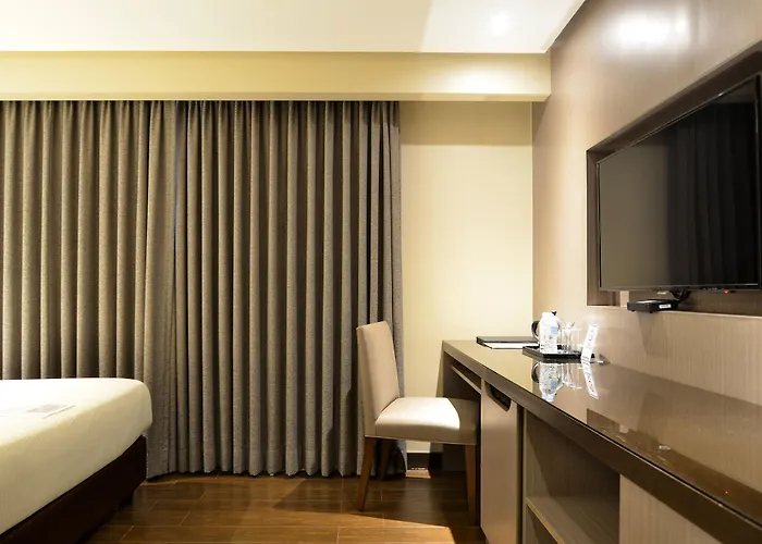 Pearl Garden Hotel Manila
