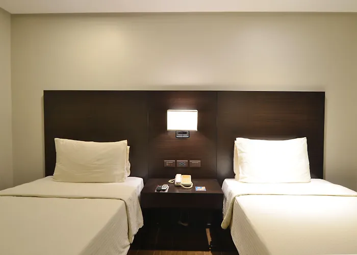 Pearl Garden Hotel