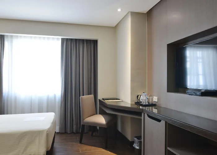 Hotel Pearl Garden Manila