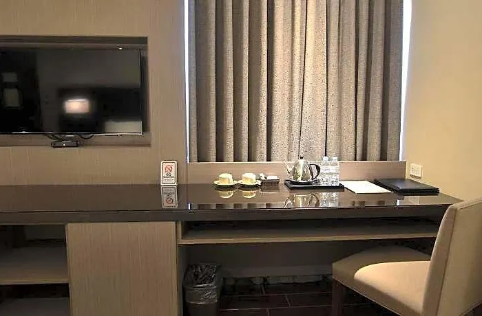 Hotel Pearl Garden Manila