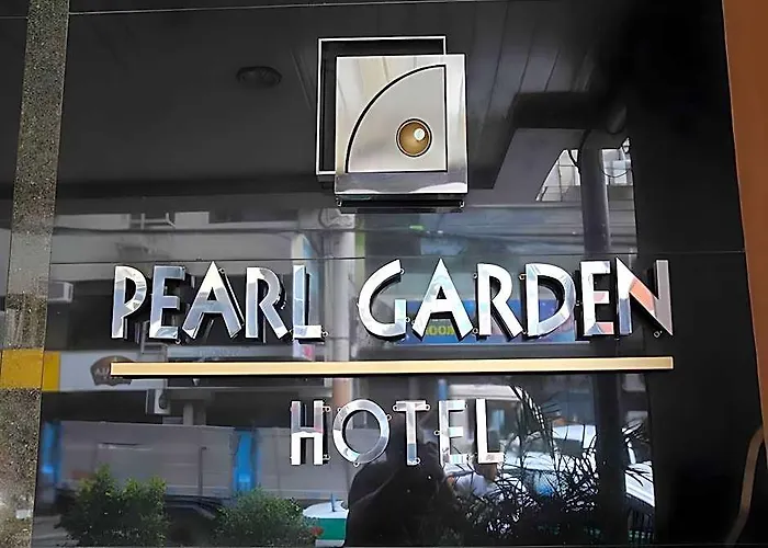 Hotel Pearl Garden 3*