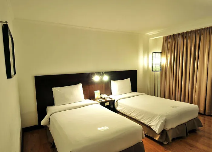 Pearl Garden Hotel