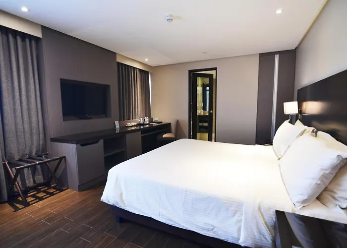 Hotel Pearl Garden