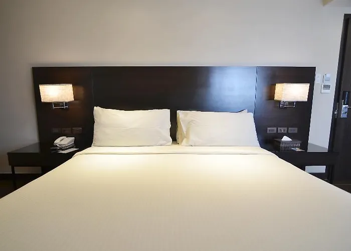 Hotel Pearl Garden
