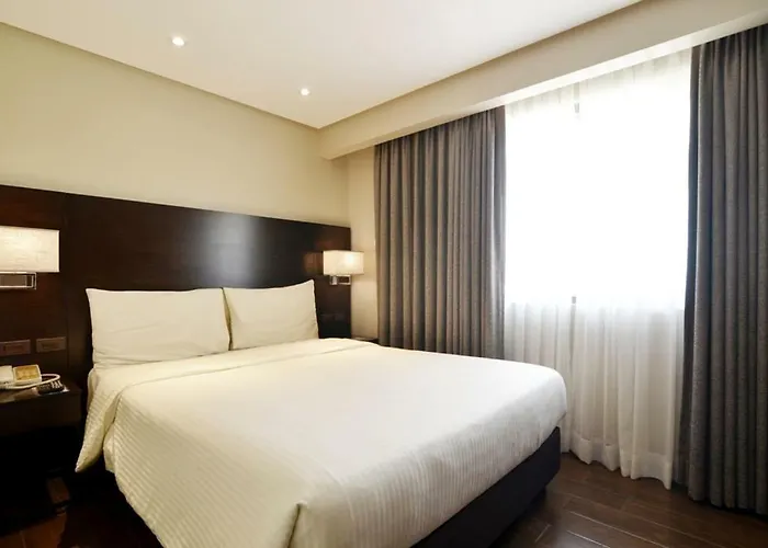 Pearl Garden 3*