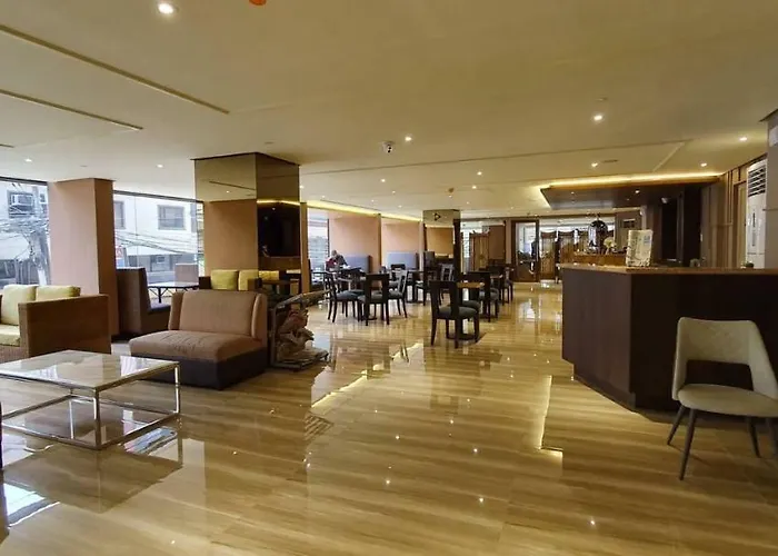 Pearl Garden 3*